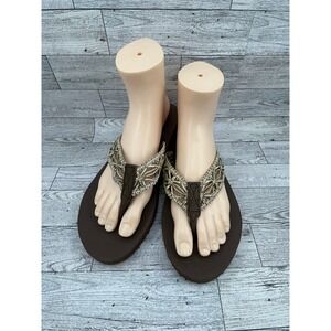 Skechers Women's Brown Thong Sandals with Beaded‎ Flower Detail